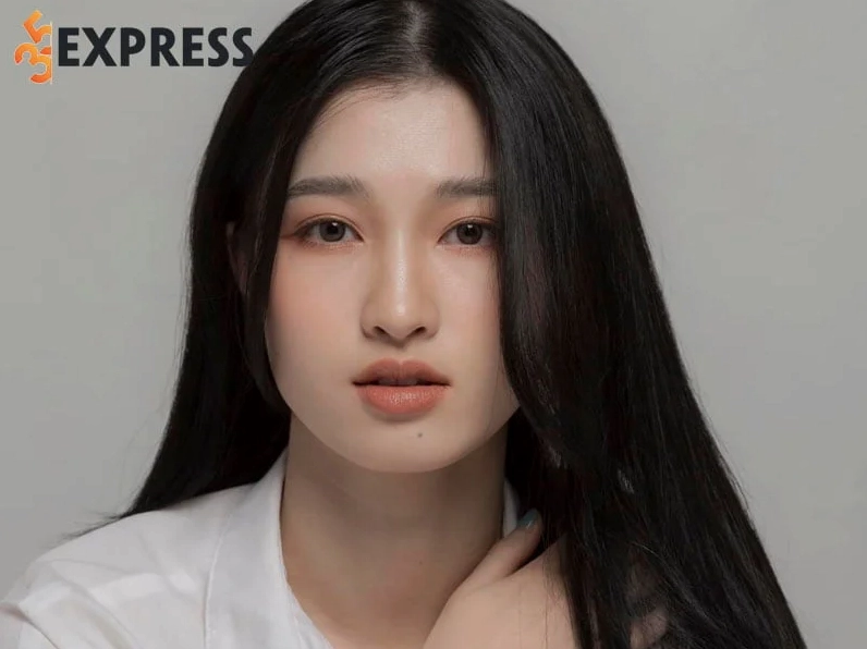 Bức ảnh Phương Nhi toát lên thần thái sang trọng