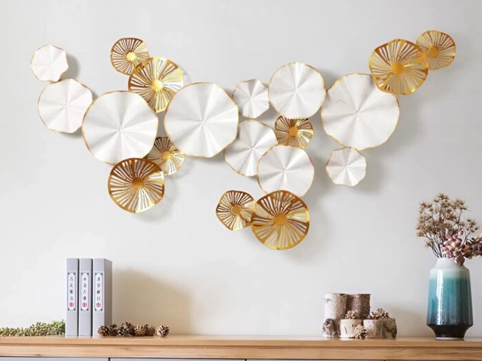 Bức tranh tô màu chú bộ đội cầm súng sắc nét