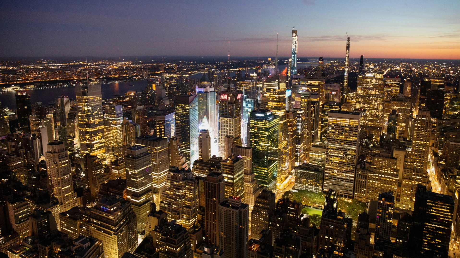 Cận cảnh chiếc vé tham quan Tòa nhà Empire State