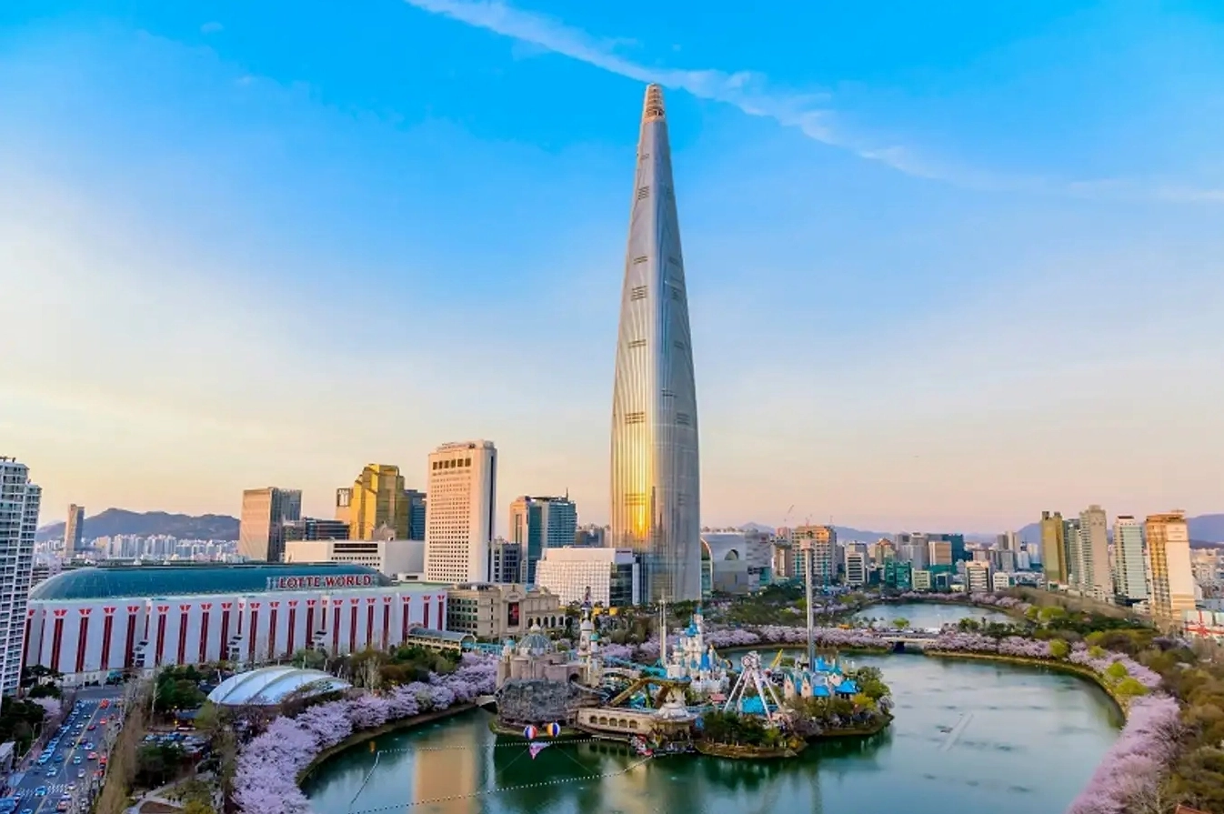 Cận cảnh những đường nét thiết kế tinh tế lấy cảm hứng từ nghệ thuật gốm sứ Hàn Quốc của Lotte World Tower