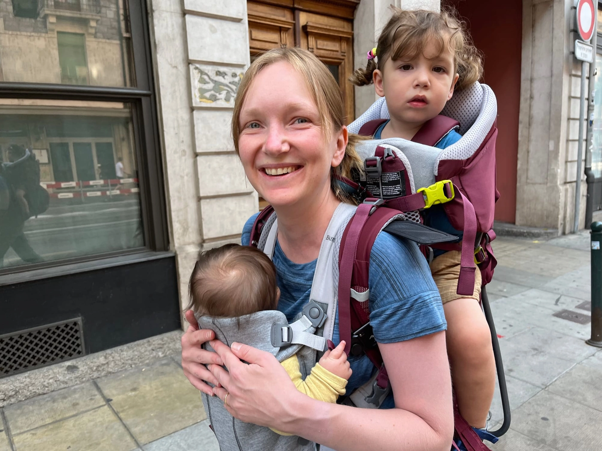 Chi tiết kiến trúc sắc sảo của ngọn tháp