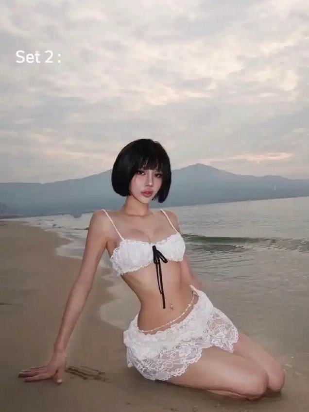 Cô gái tóc ngắn mặc bikini ren trắng và váy ren đồng bộ trên bãi biển