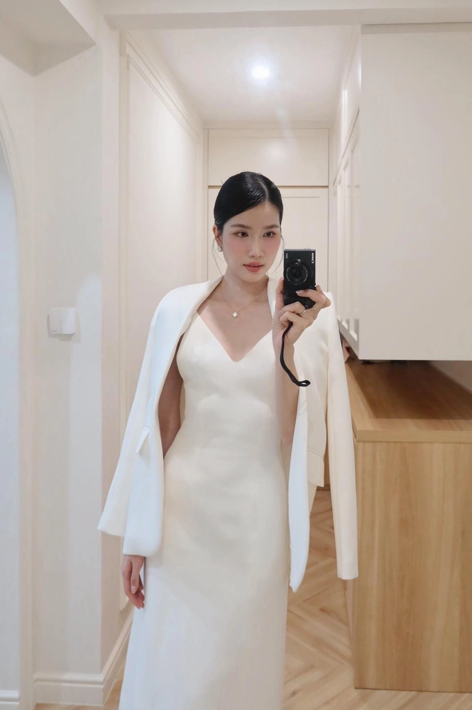 Cô nàng sinh viên tài năng năng động ngày nào giờ đã trưởng thành