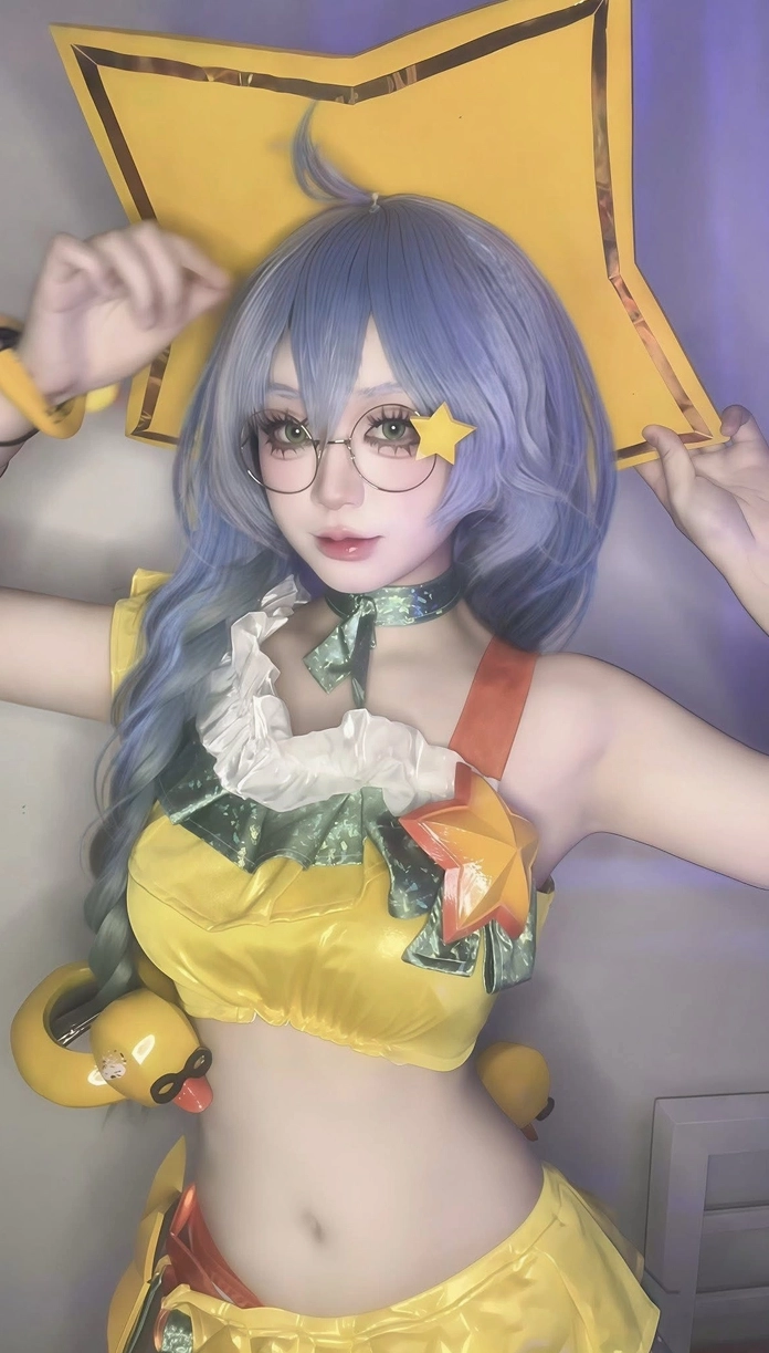 Gái cosplay Liên Quân Mobile đẹp và cuốn hút