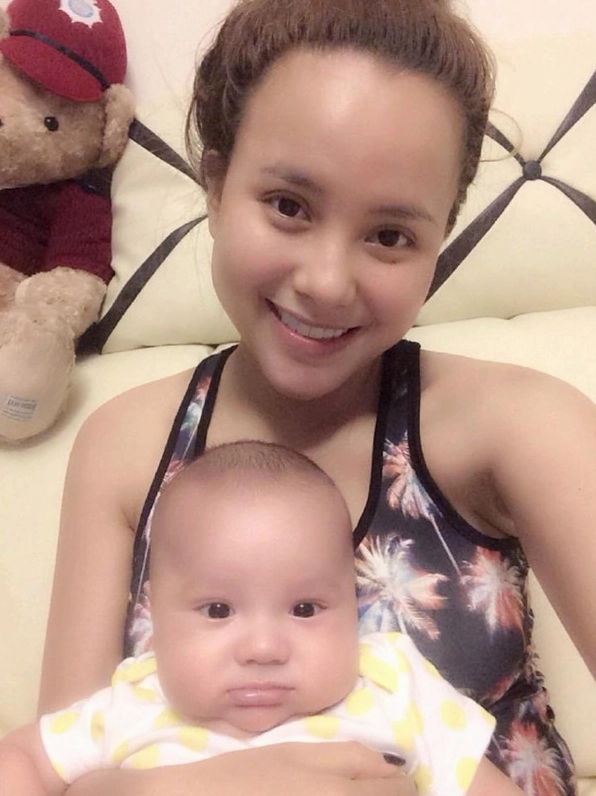 Gia đình Myno thu hút sự chú ý khi xuất hiện nơi công cộng