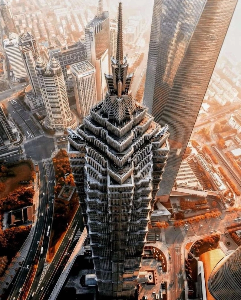Góc khuất ít người biết của Jin Mao Tower