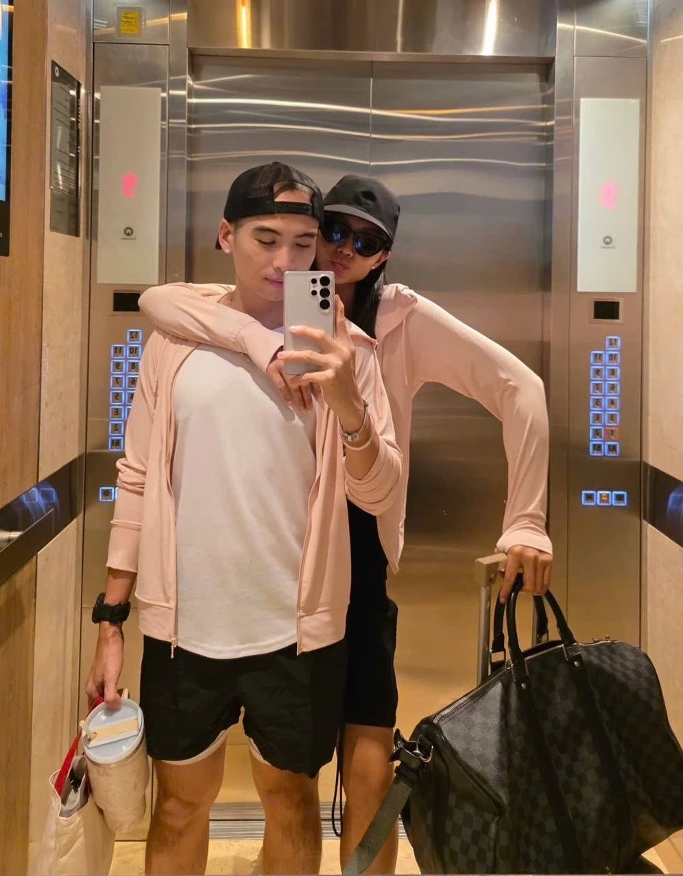 Hình ảnh đời thường ấm áp của hoa hậu h hen niê