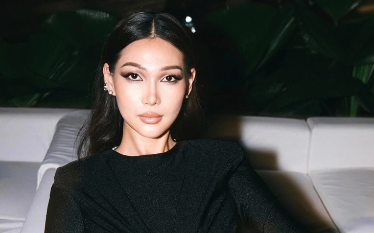 Hình ảnh Phạm Hương trong các dự án thời trang