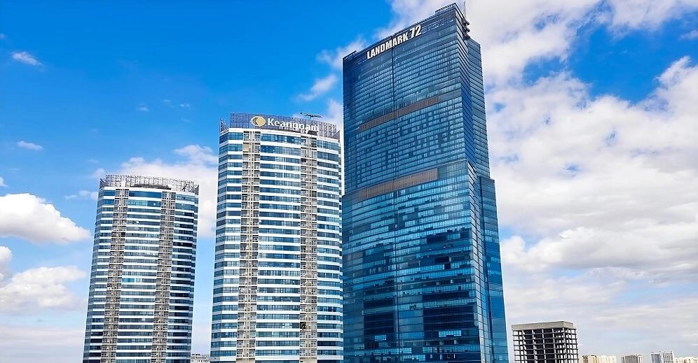 Hình ảnh toàn cảnh Keangnam Landmark 72 vươn cao kiêu hãnh giữa bầu trời Hà Nội