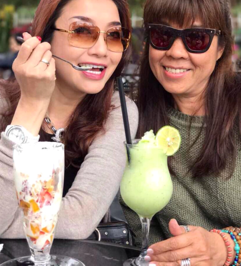 Hoa hậu Lý Thu Thảo về thăm gia đình