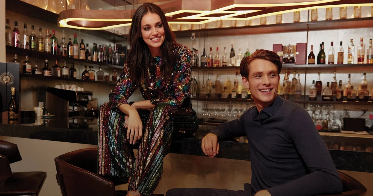 Không gian ấm cúng tại Tuti Lounge & Bar với tầm nhìn tuyệt đẹp