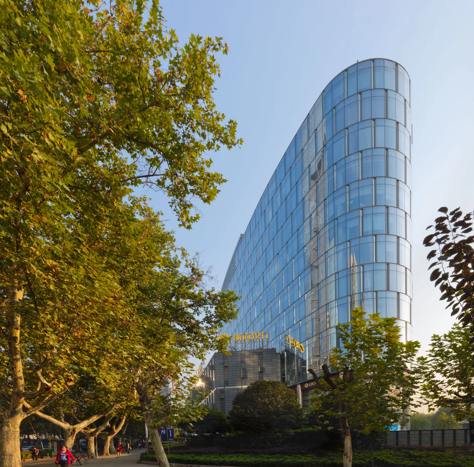 Kiến trúc ngoại thất độc đáo của Zifeng Tower