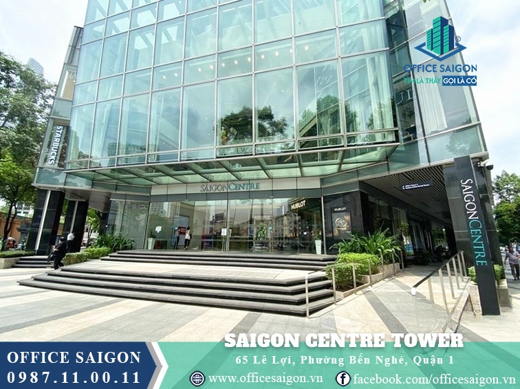 Lối vào khu vực văn phòng của tòa tháp trên đường Lê Lợi