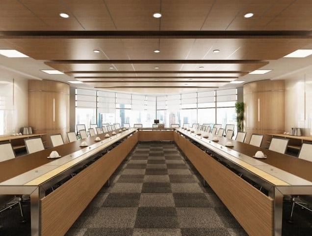 Một góc phố nhộn nhịp ở Kuala Lumpur với hậu cảnh là tháp Petronas