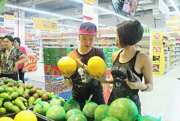 Một khoảnh khắc khoe dáng táo bạo khác của dj ngọc nga