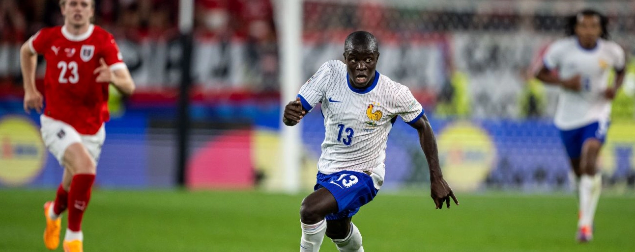 N Golo Kante tro lai doi tuyen quoc gia