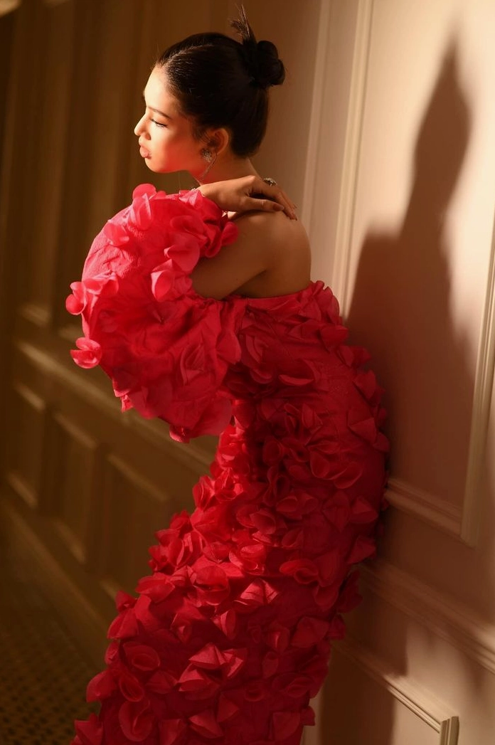 Nhan sắc kiêu sa của Á hậu Ngọc Thảo thăng hạng rõ rệt sau nhiều năm đăng quang