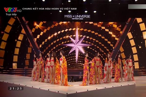 Nhan sắc kiêu sa và lộng lẫy của tân hoa hậu trong đêm chung kết đáng nhớ