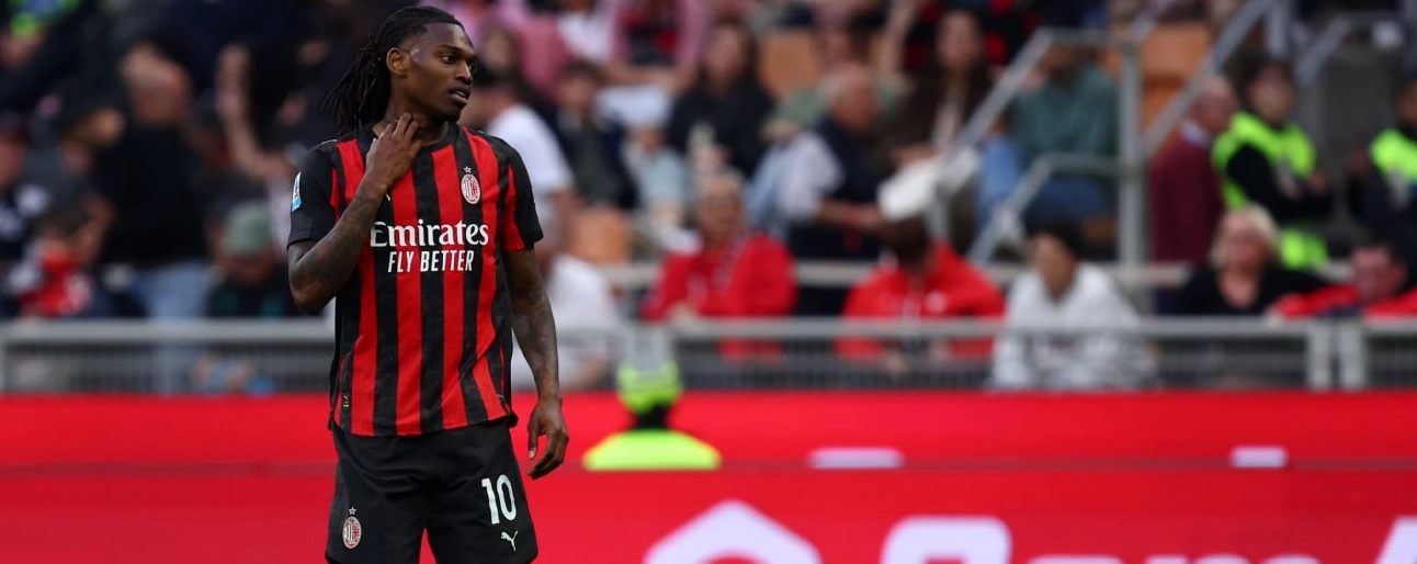 Những tin đồn chuyển nhượng luôn bủa vây các ngôi sao hàng đầu thế giới