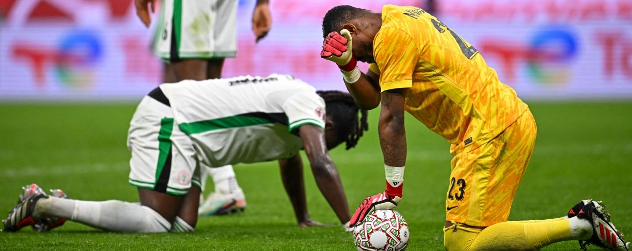 Nỗi thất vọng tột cùng của Victor Osimhen và các đồng đội sau thất bại cay đắng trên chấm phạt đền tại AFCON