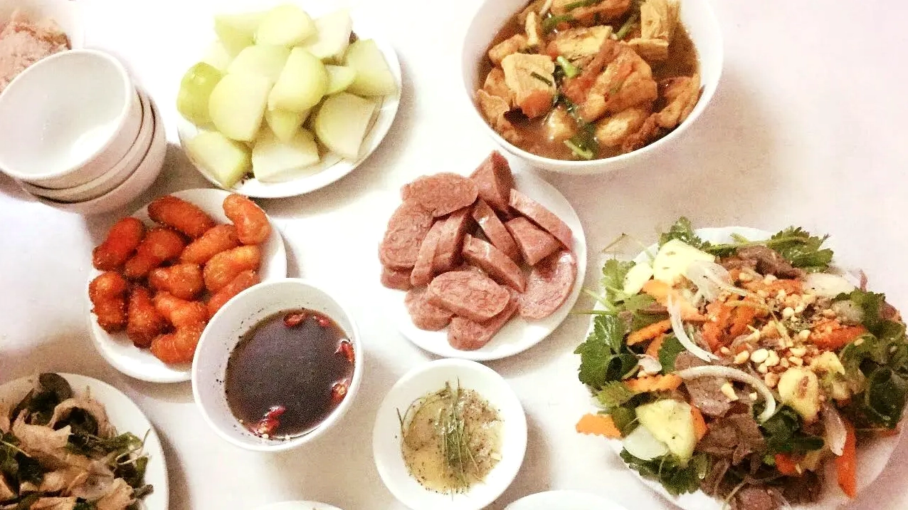 Nụ cười rạng rỡ của cô nàng xinh đẹp trong một buổi dạo chơi cuối tuần