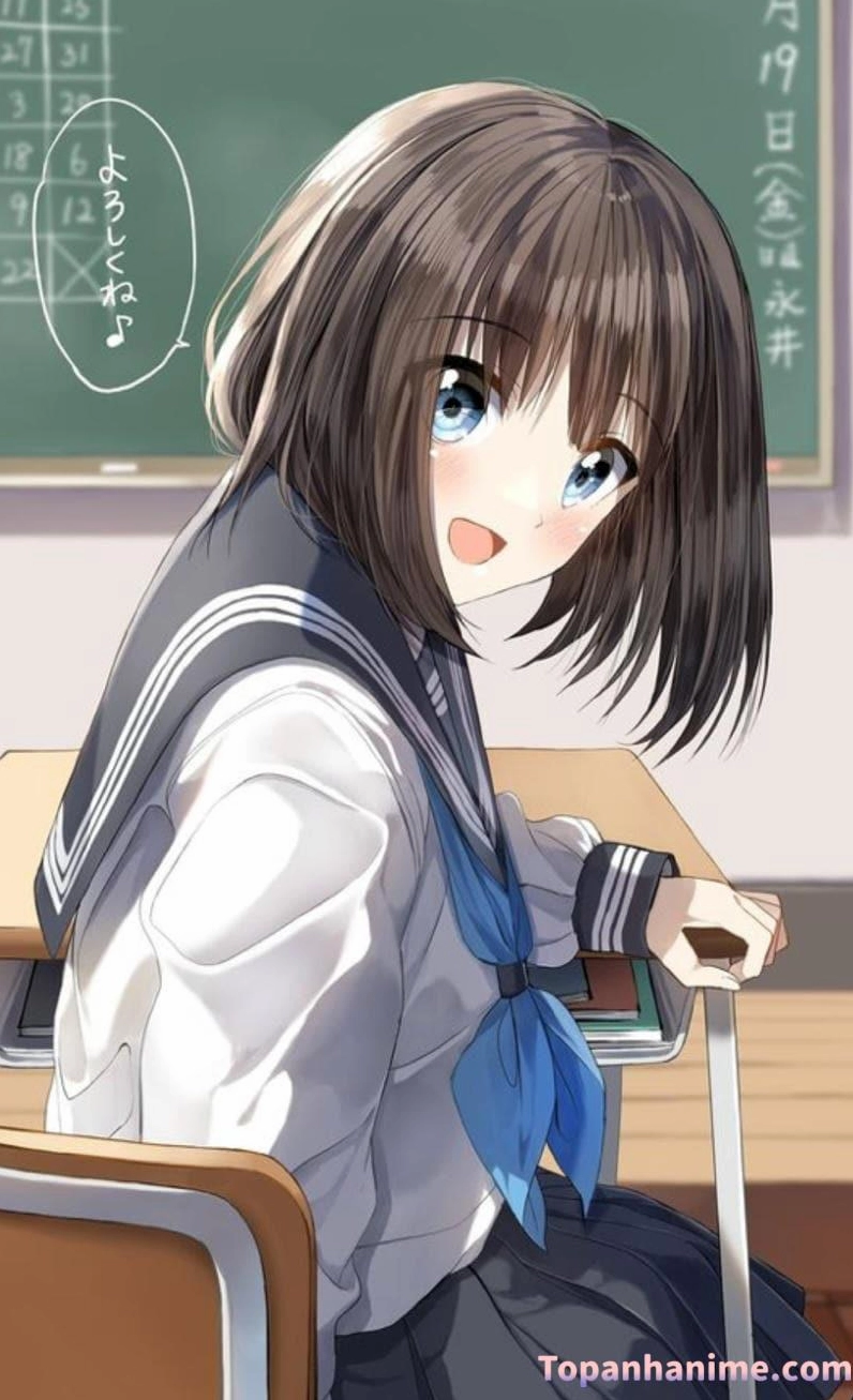 Nữ sinh anime tóc ngắn cá tính lướt qua sân thể dục