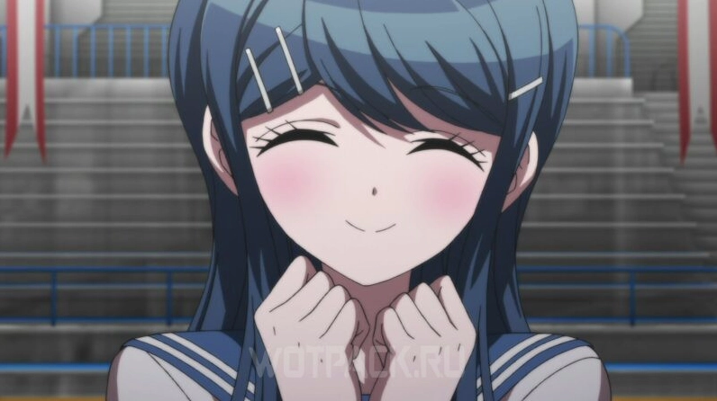 Sayaka Maizono với biểu cảm dịu dàng