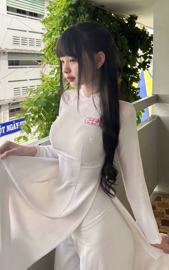 Sự tinh tế trong phong cách của cô gái Việt Nam da trắng
