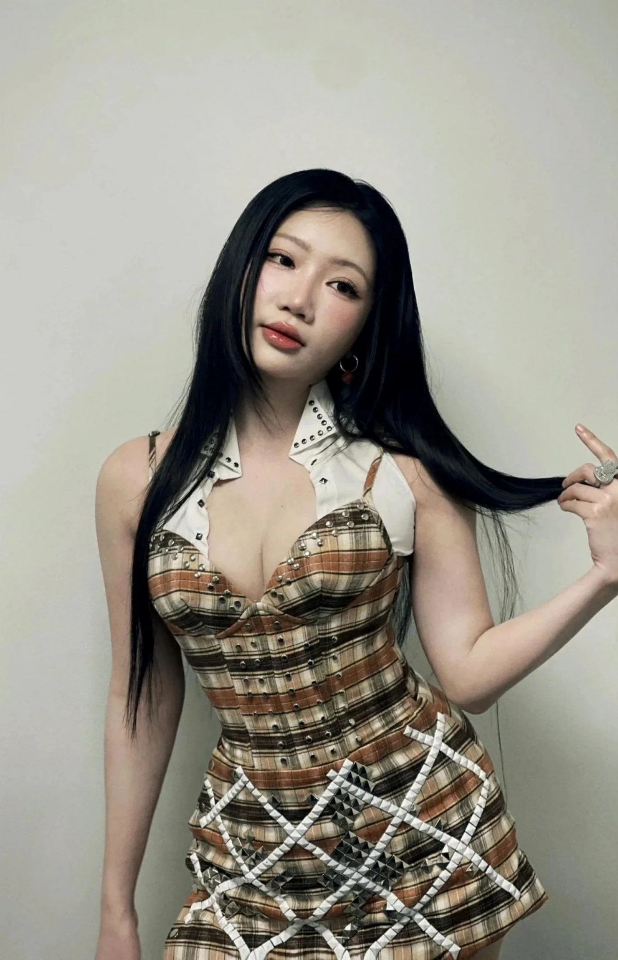 Thu Thảo dịu dàng