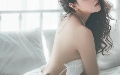 Những avatar gái xinh hot trend được săn đón hiện nay