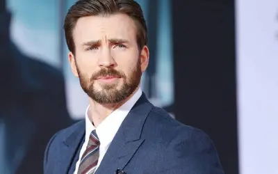Bộ sưu tập ảnh Chris Evans thu hút hàng triệu người xem