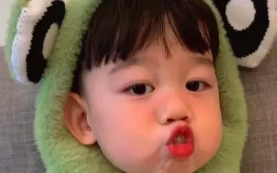 Meme chu mỏ biểu cảm siêu lầy khiến dân mạng phát sốt