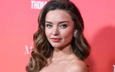 Ảnh Miranda Kerr và vẻ đẹp vượt thời gian khiến fan mê mẩn