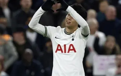 Hành trình của Son Heung-min từ cậu bé Hàn Quốc đến huyền thoại