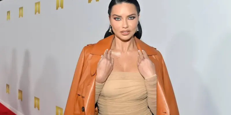 Ảnh Adriana Lima chứng minh đẳng cấp nhan sắc Brazil