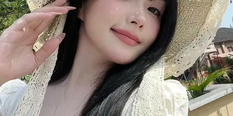 Bộ sưu tập avatar ảnh gái xinh k5 hot trend mạng xã hội