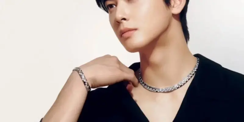 Bộ sưu tập ảnh Cha Eun-woo (ASTRO) đẹp tựa nam thần Kpop