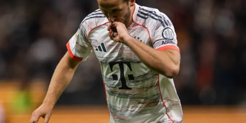 Bộ ảnh Harry Kane ghi lại hành trình vươn tới huyền thoại