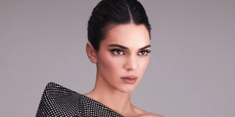 Ảnh Kendall Jenner chứng minh đẳng cấp siêu mẫu hàng đầu