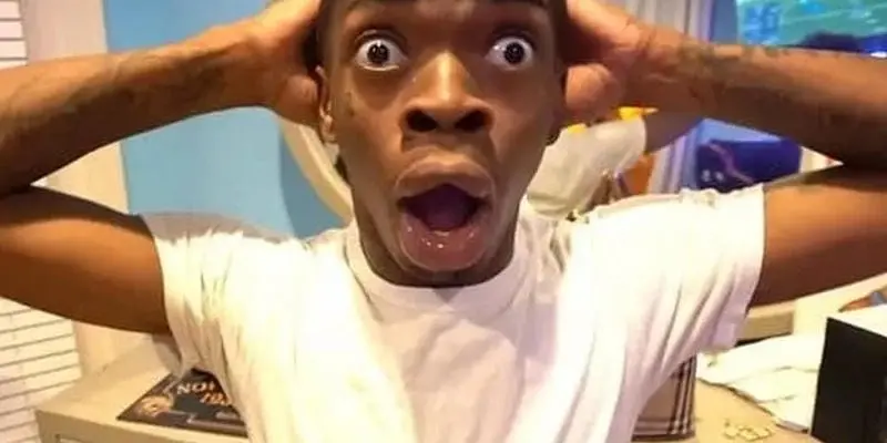 Cười bể bụng với loạt meme hoảng hốt biểu cảm cực bá đạo