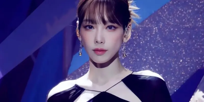 Ảnh Taeyeon (SNSD) đẹp mê hồn khiến fan toàn cầu ngất ngây