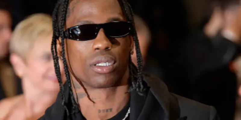 Ảnh Travis Scott khiến cộng đồng fan toàn cầu phát cuồng