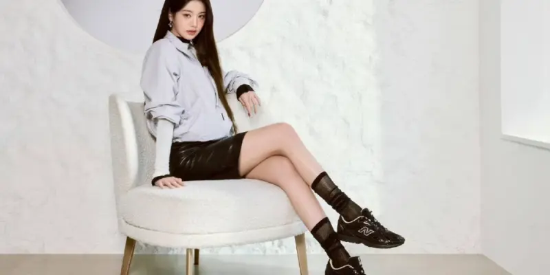 Ảnh Wonyoung (IVE) lột tả nhan sắc nữ thần thế hệ mới Kpop