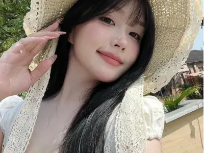 Bộ sưu tập avatar ảnh gái xinh k5 hot trend mạng xã hội