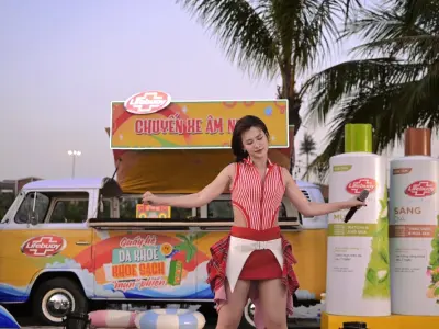 Ngắm ảnh Đông Nhi khoe nhan sắc ngọt ngào quyến rũ