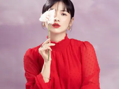 Ngắm gái xinh cute mặc đồng phục trẻ trung cực kỳ nổi bật