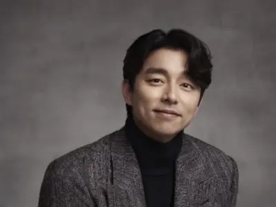 Ảnh Gong Yoo phong cách quý ông làm fan toàn cầu mê mẩn