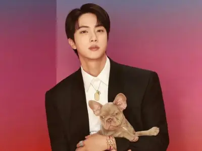 Khám phá ảnh Jin (BTS) siêu điển trai khiến fan ngất ngây