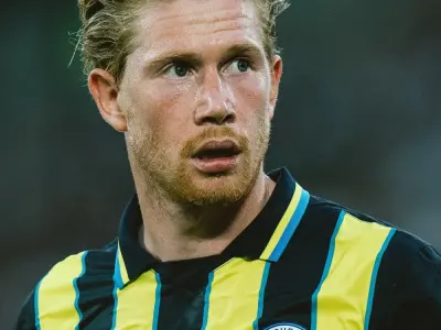 Ảnh Kevin De Bruyne khiến người hâm mộ toàn cầu say đắm