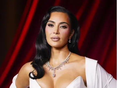 Ảnh Kim Kardashian chứng minh đẳng cấp ngôi sao toàn cầu